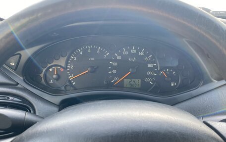 Ford Focus IV, 2004 год, 345 000 рублей, 11 фотография