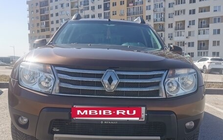 Renault Duster I рестайлинг, 2013 год, 920 000 рублей, 2 фотография