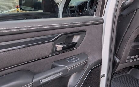 Rambler 1500, 2023 год, 11 490 000 рублей, 28 фотография