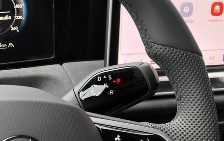 Volkswagen Tiguan, 2026 год, 4 990 000 рублей, 13 фотография