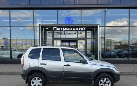 Chevrolet Niva I рестайлинг, 2019 год, 740 000 рублей, 5 фотография