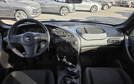 Chevrolet Niva I рестайлинг, 2019 год, 740 000 рублей, 10 фотография