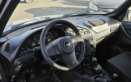 Chevrolet Niva I рестайлинг, 2019 год, 740 000 рублей, 12 фотография