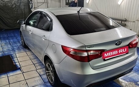 KIA Rio III рестайлинг, 2013 год, 830 000 рублей, 6 фотография