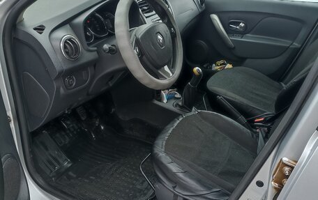 Renault Sandero II рестайлинг, 2016 год, 950 000 рублей, 9 фотография