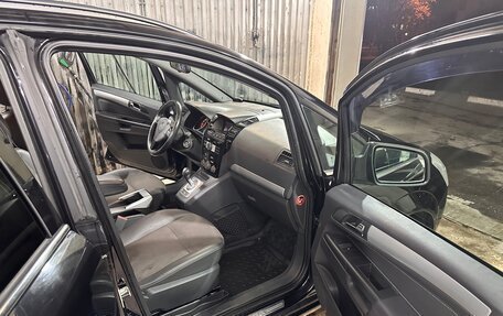 Opel Zafira B, 2011 год, 700 000 рублей, 14 фотография