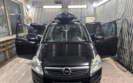 Opel Zafira B, 2011 год, 700 000 рублей, 10 фотография