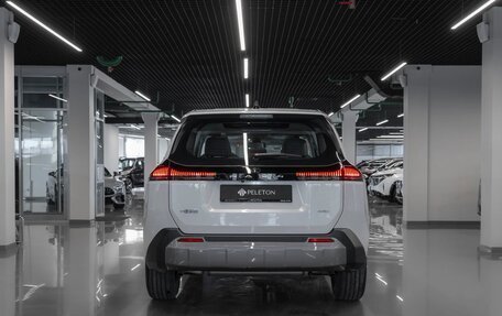 Toyota RAV4, 2025 год, 4 990 000 рублей, 6 фотография