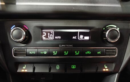 Skoda Rapid I, 2015 год, 1 090 000 рублей, 17 фотография