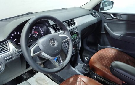 Skoda Rapid I, 2015 год, 1 090 000 рублей, 21 фотография