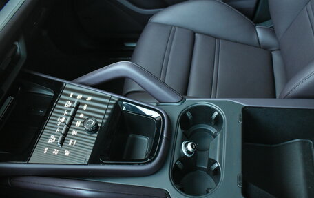 Porsche Cayenne III, 2025 год, 19 950 000 рублей, 22 фотография