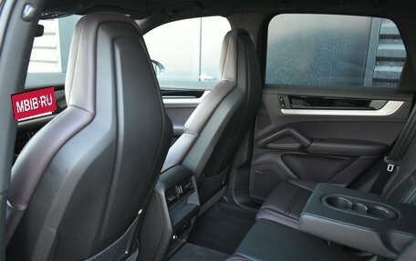 Porsche Cayenne III, 2025 год, 19 950 000 рублей, 14 фотография