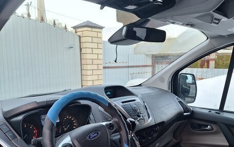 Ford Tourneo Custom I рестайлинг, 2017 год, 2 550 000 рублей, 3 фотография