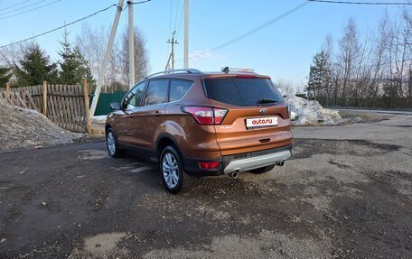 Ford Kuga III, 2018 год, 1 300 000 рублей, 4 фотография
