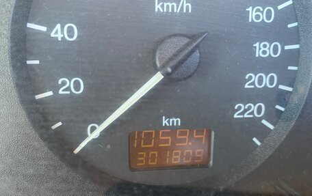 Subaru Traviq, 2001 год, 360 000 рублей, 12 фотография