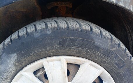 Ford Fusion I, 2004 год, 330 000 рублей, 12 фотография