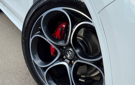 Alfa Romeo Stelvio, 2021 год, 3 650 000 рублей, 9 фотография