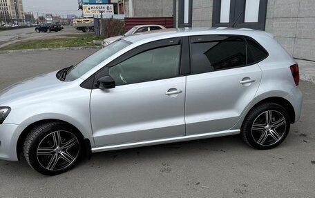 Volkswagen Polo VI (EU Market), 2010 год, 1 000 000 рублей, 2 фотография