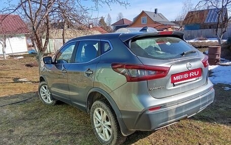 Nissan Qashqai, 2021 год, 2 300 000 рублей, 5 фотография