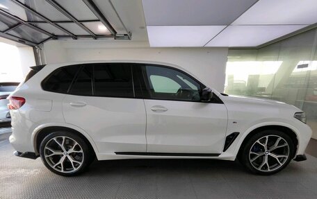 BMW X5, 2018 год, 5 499 000 рублей, 4 фотография