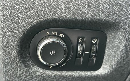 Opel Corsa D, 2012 год, 680 000 рублей, 13 фотография