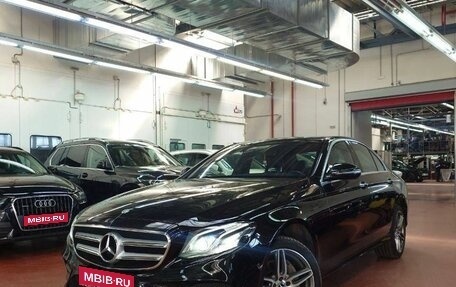 Mercedes-Benz E-Класс, 2017 год, 3 650 000 рублей, 1 фотография