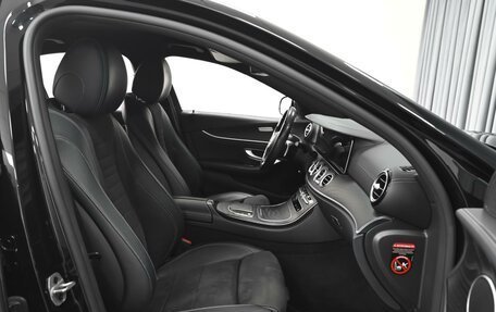 Mercedes-Benz E-Класс, 2021 год, 3 763 000 рублей, 8 фотография