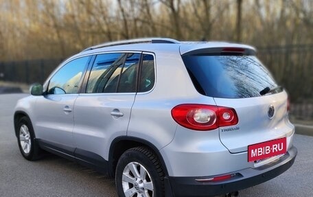 Volkswagen Tiguan I, 2011 год, 980 000 рублей, 5 фотография