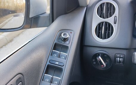 Volkswagen Tiguan I, 2011 год, 980 000 рублей, 17 фотография