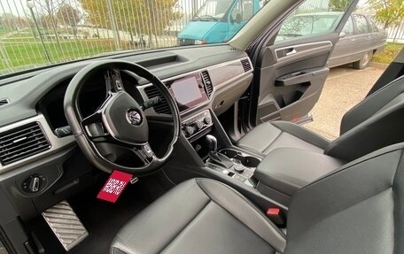 Volkswagen Teramont I, 2018 год, 3 600 000 рублей, 10 фотография