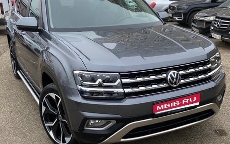 Volkswagen Teramont I, 2018 год, 3 600 000 рублей, 13 фотография