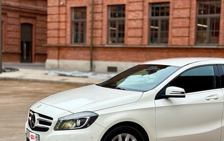 Mercedes-Benz A-Класс, 2015 год, 1 750 000 рублей, 8 фотография