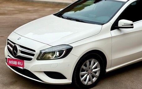 Mercedes-Benz A-Класс, 2015 год, 1 750 000 рублей, 10 фотография