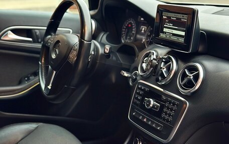 Mercedes-Benz A-Класс, 2015 год, 1 750 000 рублей, 19 фотография