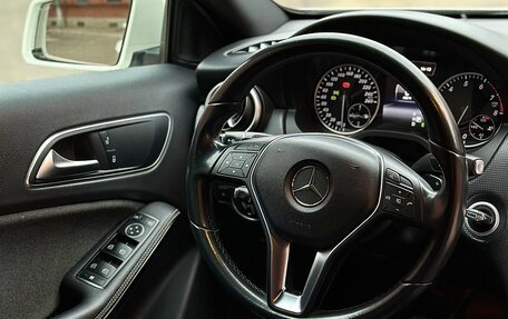 Mercedes-Benz A-Класс, 2015 год, 1 750 000 рублей, 25 фотография