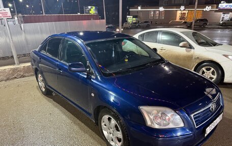 Toyota Avensis III рестайлинг, 2003 год, 770 000 рублей, 2 фотография