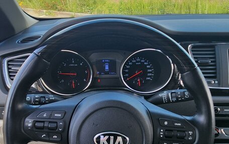 KIA Carnival III, 2019 год, 3 350 000 рублей, 20 фотография