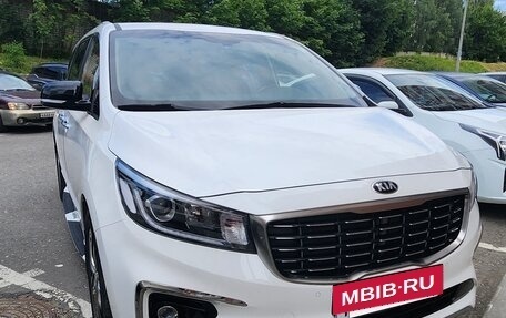 KIA Carnival III, 2019 год, 3 350 000 рублей, 14 фотография