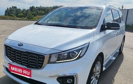 KIA Carnival III, 2019 год, 3 350 000 рублей, 13 фотография