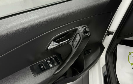 Volkswagen Polo VI (EU Market), 2013 год, 845 000 рублей, 18 фотография