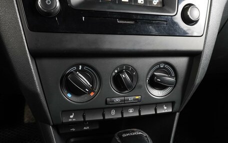 Skoda Rapid I, 2016 год, 1 325 000 рублей, 12 фотография