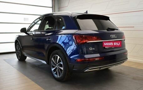 Audi Q5, 2021 год, 5 630 000 рублей, 5 фотография