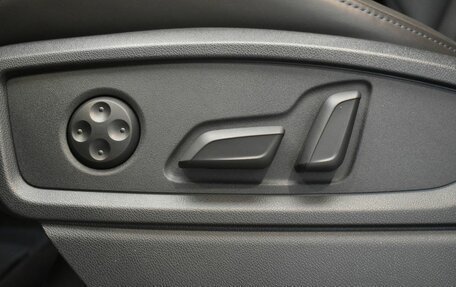 Audi Q5, 2021 год, 5 630 000 рублей, 16 фотография