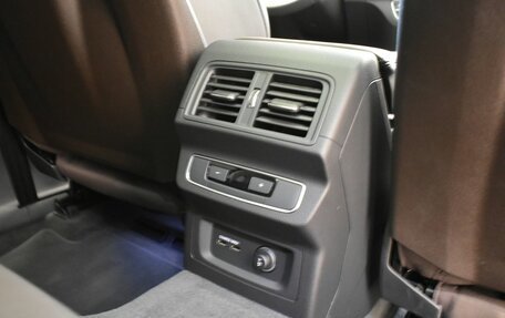 Audi Q5, 2021 год, 5 630 000 рублей, 23 фотография