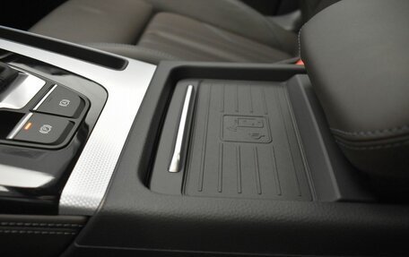 Audi Q5, 2021 год, 5 630 000 рублей, 19 фотография