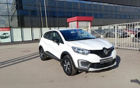 Renault Kaptur I рестайлинг, 2018 год, 1 280 000 рублей, 11 фотография