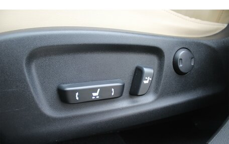 Lexus RX IV рестайлинг, 2021 год, 5 490 000 рублей, 25 фотография