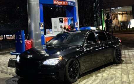 BMW 7 серия, 2013 год, 1 950 000 рублей, 31 фотография