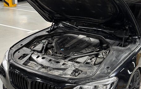 BMW 7 серия, 2013 год, 1 950 000 рублей, 19 фотография