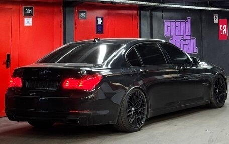 BMW 7 серия, 2013 год, 1 950 000 рублей, 32 фотография